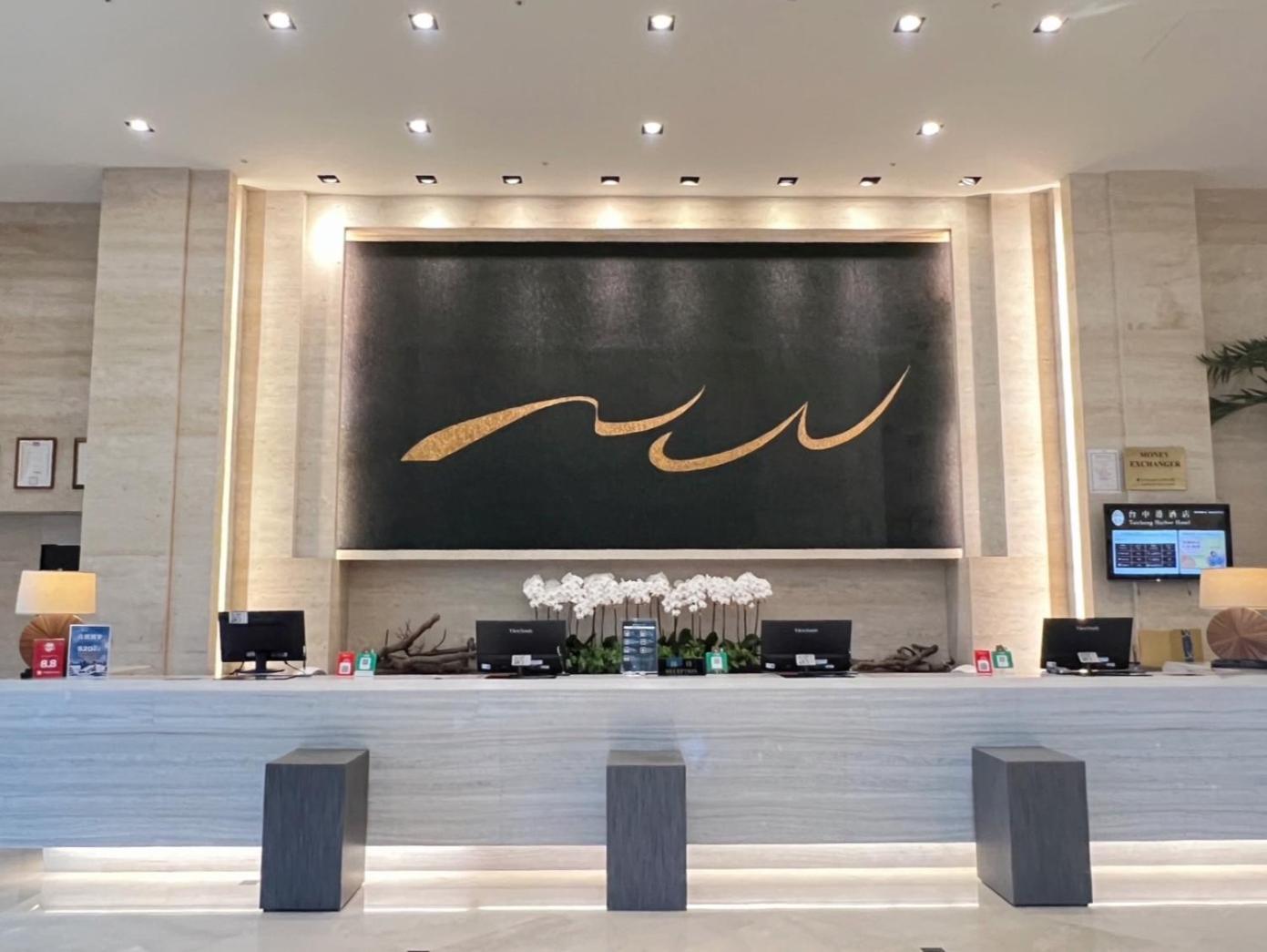 Taichung Harbor Hotel Wuqi Exteriör bild