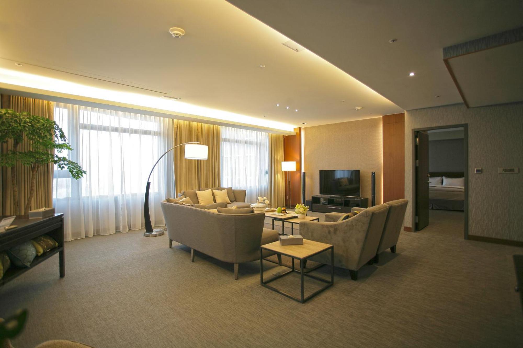 Taichung Harbor Hotel Wuqi Rum bild