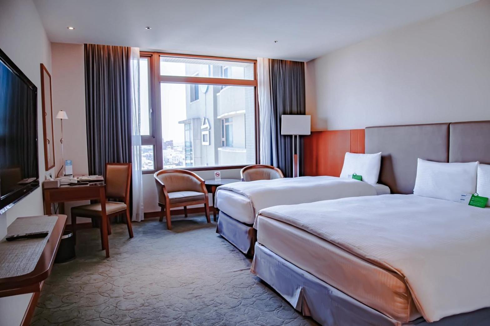 Taichung Harbor Hotel Wuqi Exteriör bild